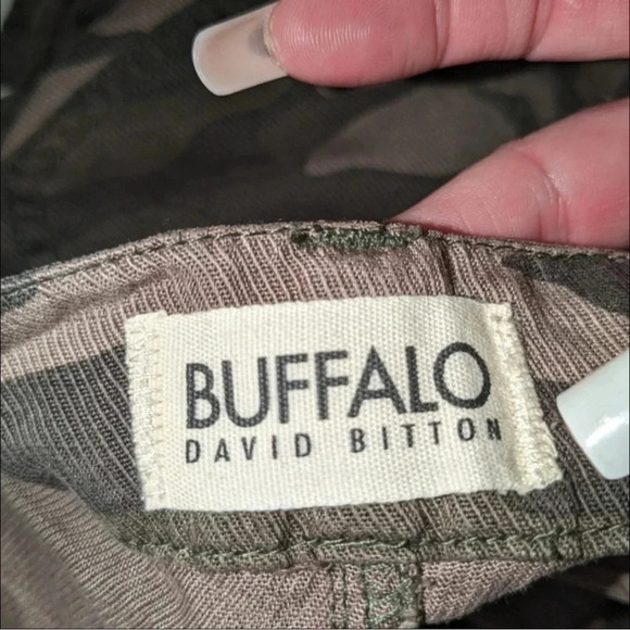 David Bitton Commander Buffalo Mid Rise Utility jogger camouflage  size 25 - Picture 8 of 16
